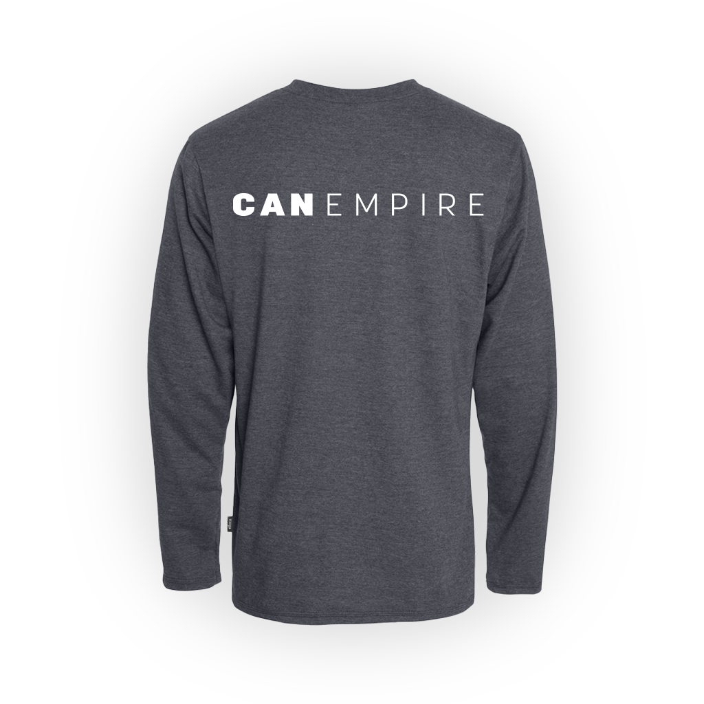 Image du t-shirt gris manches longues avec boutons arborant le logo CanEmpire. Ce chandail fabriqué au Canada à partir d'un tissu composé de 50% polyester recyclé & 50% coton biologique fait partie de la merch de CanEmpire.